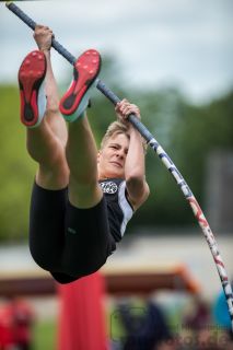 Peer Bornefeld (LG Lippe-Sued); Heinz Roloff-Stabhochsprung-Meeting 2019 am 08.06.2019 im Sportpark Liebigstraße in Holzminden (Niedersachsen), Foto: Michael Niederpruem