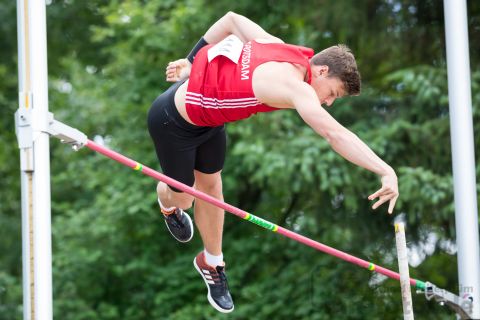 ; Heinz Roloff-Stabhochsprung-Meeting 2019 am 08.06.2019 im Sportpark Liebigstraße in Holzminden (Niedersachsen), Foto: Michael Niederpruem