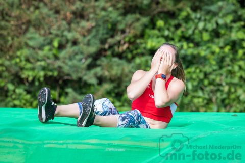Zoe Jakob (LG Olympia Dortmund); Heinz Roloff-Stabhochsprung-Meeting 2019 am 08.06.2019 im Sportpark Liebigstraße in Holzminden (Niedersachsen), Foto: Michael Niederpruem