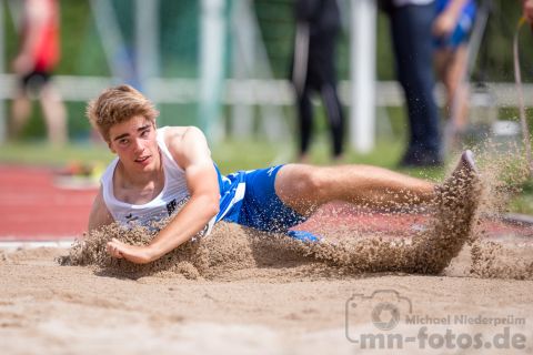 Malte Buettner (Garbsener SC); Pfingstsportfest 2019 am 10.06.2019 im Stadion Schulzentrum Sued in Bad Oeynhausen (Nordrhein-Westfalen), Foto: Michael Niederpruem