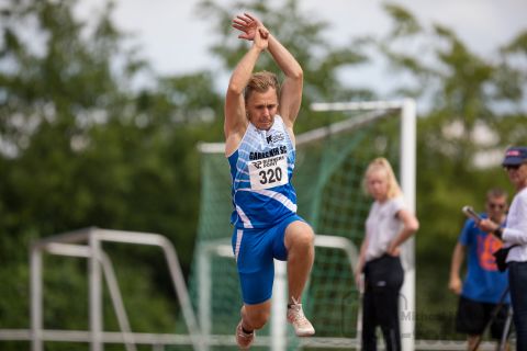 Kevin Haug (Garbsener SC); Pfingstsportfest 2019 am 10.06.2019 im Stadion Schulzentrum Sued in Bad Oeynhausen (Nordrhein-Westfalen), Foto: Michael Niederpruem