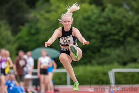 Ann-Christin Mittmann (SC Porta Westfalica Nammen
1973 e.V.); Pfingstsportfest 2019 am 10.06.2019 im Stadion Schulzentrum Sued in Bad Oeynhausen (Nordrhein-Westfalen), Foto: Michael Niederpruem