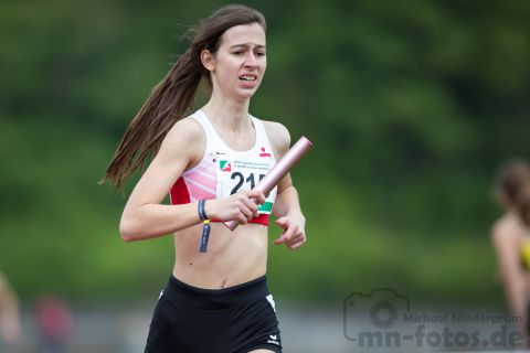 Vivien Lipok (LG Olympia Dortmund); NRW Langstaffelmeisterschaften am 11.05.2019 im Hembergstadion in Iserlohn (Nordrhein-Westfalen)
