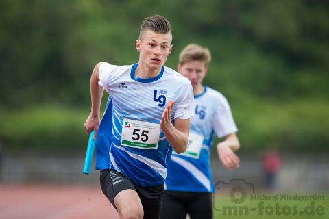 Clemens Deutz (LG Remscheid); NRW Langstaffelmeisterschaften am 11.05.2019 im Hembergstadion in Iserlohn (Nordrhein-Westfalen), Foto: Michael Niederpruem