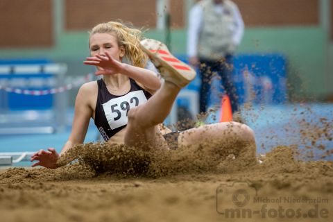 Merle Homeier (VfL Bueckeburg); NLV + BLV Leichtathletik Hallenmeisterschaften am 20.01.2019 in Hannover (Sportleistungszentrum), Niedersachsen, Foto: Michael Niederpruem