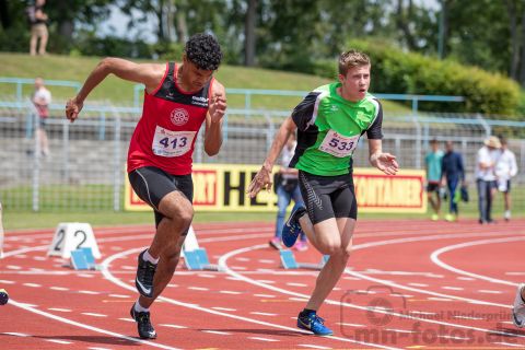 Andre Boye-Caignard (LG Osnabrueck), Simon Weißflog (TSV Wehdel); NLV+BLV Meisterschaften am 22.06.2019 im Jahnstadion, Goettingen (Niedersachsen), Foto: Michael Niederpruem
