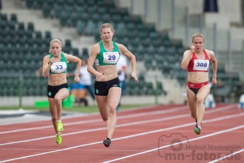 Sarah Narloch (SV Werder Bremen), Sandra Dinkeldein (SV Werder Bremen), Tabea Schulz (VfL Eintracht Hannover); NLV+BLV Meisterschaften am 22.06.2019 im Jahnstadion, Goettingen (Niedersachsen), Foto: Michael Niederpruem