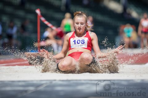 Emily Kuehn (LG Braunschweig); NLV+BLV Meisterschaften am 23.06.2019 im Jahnstadion, Goettingen (Niedersachsen), Foto: Michael Niederpruem