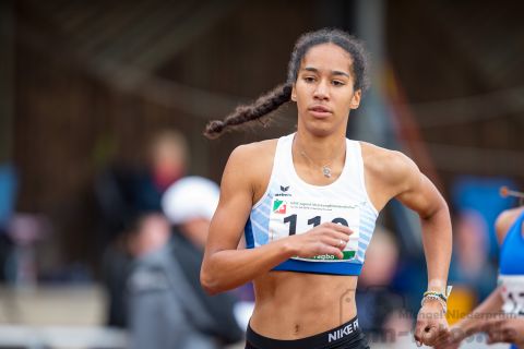 Alyssa Tagbo (TV Gladbeck 1912); NRW Mehrkampfmeisterschaften U20/U18/U16 am 14.07.2019 im Stadion Schulzentrum Süd, Bad Oeynhausen (Nordrhein-Westfalen)