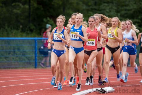 Cindy Keipke (Nr. 301, SC Neubrandenburg), Vivien Christin Steinhoff (Nr. 119, Potsdamer Laufclub), Svenja Pingpank (Nr. 446, Hannover Athletics); Norddeutsche Meisterschaften am 20.07.2019 im Erika-Fisch-Stadion, Hannover (Niedersachsen)