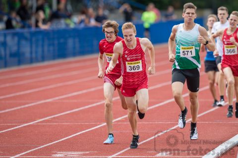 Dustin Zeuner (Nr. 369, LG Braunschweig), Maximilian Ziolkowski (Nr. 571, LG Papenburg/Aschendorf); Norddeutsche Meisterschaften am 21.07.2019 im Erika-Fisch-Stadion, Hannover (Niedersachsen)